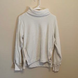 Athleta white turtle neck sweatshirt